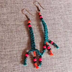 Green Friendship Macrame Earrings - Pre-loved (3.5")